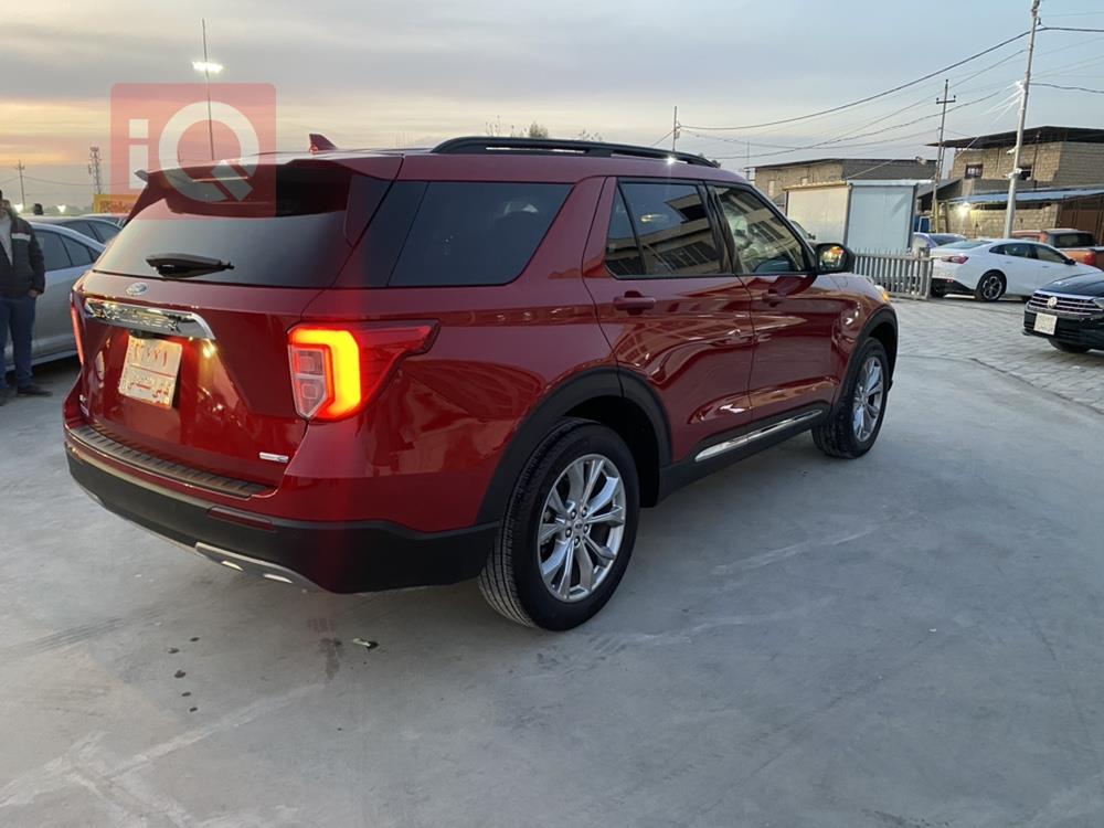 Ford Explorer